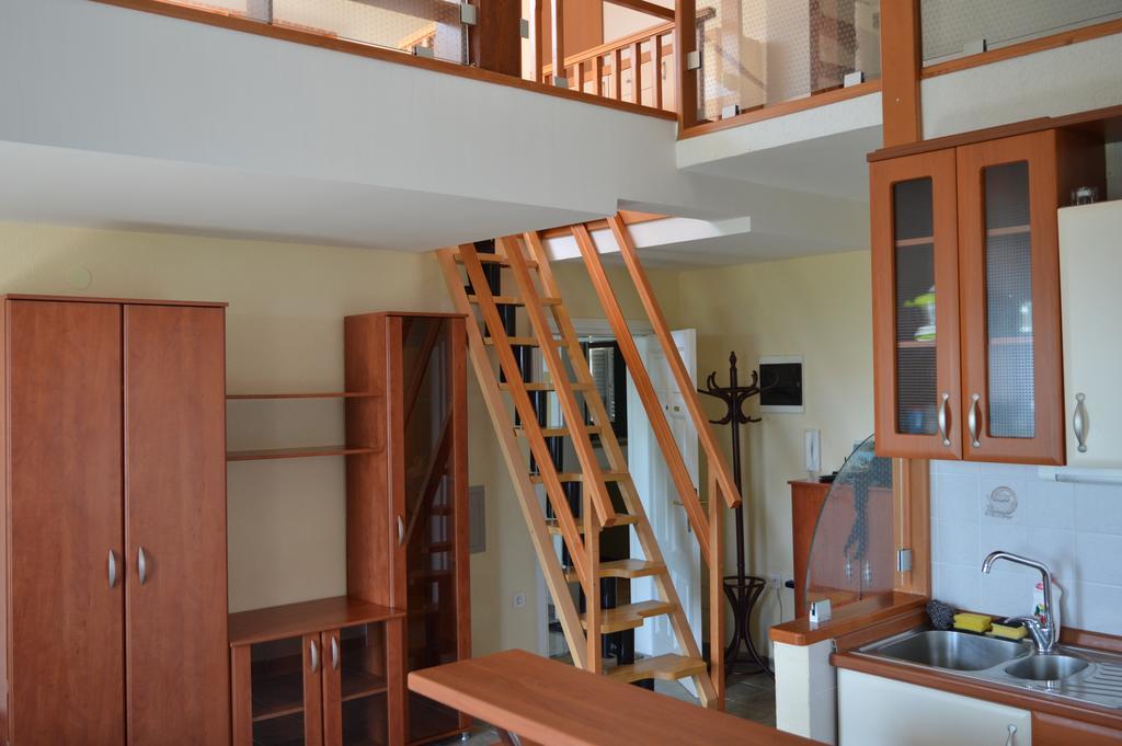 Apartments Zlatko Delic Ika Oda fotoğraf