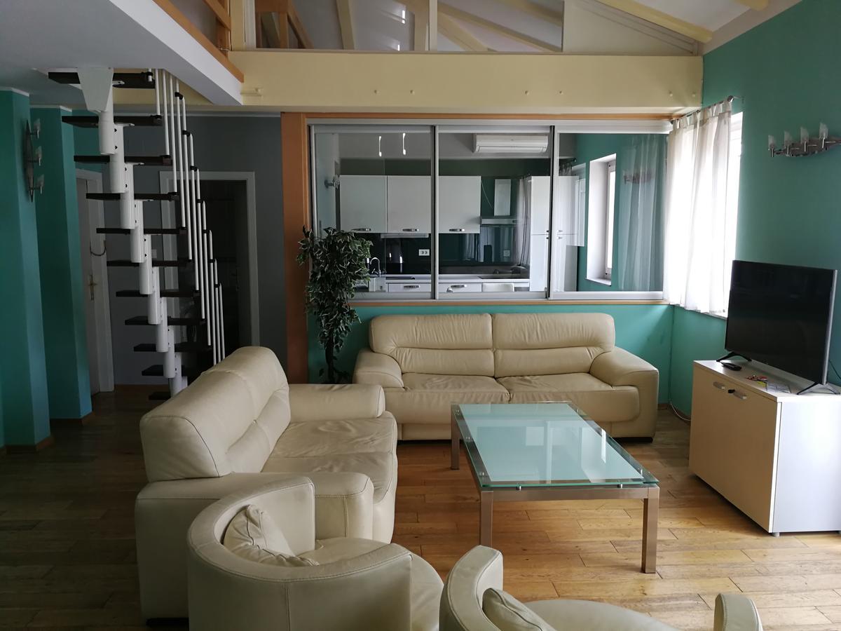 Apartments Zlatko Delic Ika Dış mekan fotoğraf